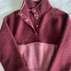 Wine and mauve old navy pullover